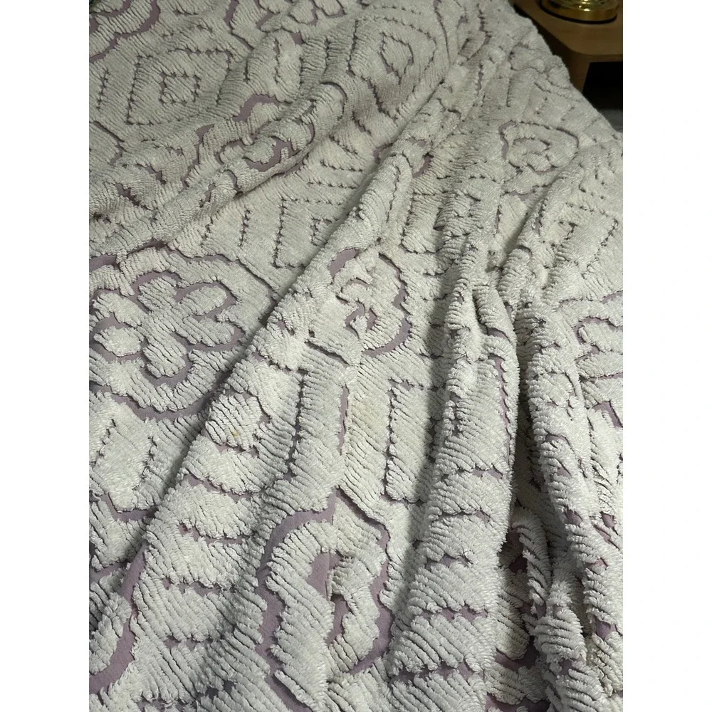 Vintage Chenille Bedspread Lavender Good Tufted Floral Fringe Boho Cottagecore